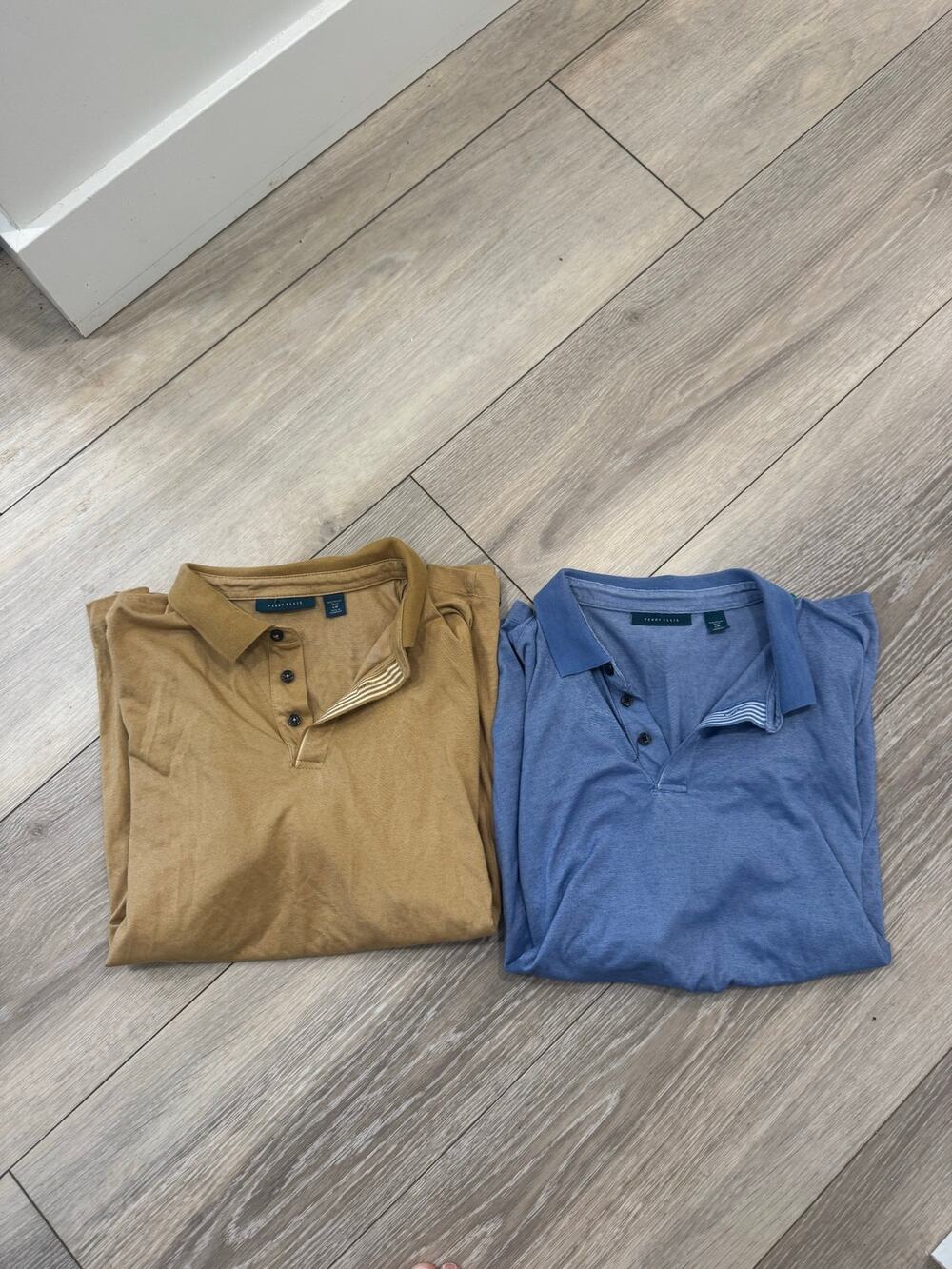 Perry Ellis Lightweight Dress Polo Size large bundle